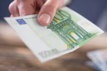 geburtstagsgeld im kulturpass viele buerger bekommen 100 euro vom staat geschenkt | Geburtstagsgeld im Kulturpass: Viele Bürger bekommen 100 Euro vom Staat geschenkt |