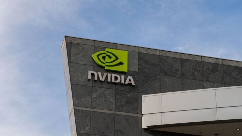 chip konzern ki boom haelt nvidia weiter auf rekordkurs | Chip-Konzern: KI-Boom hält Nvidia weiter auf Rekordkurs |